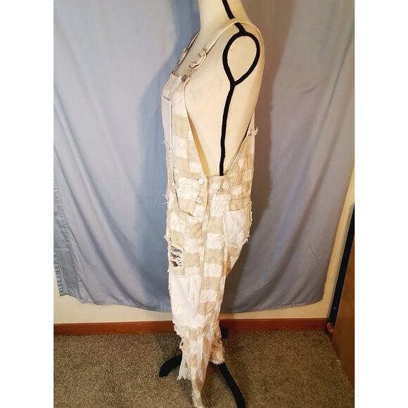 POL; Tan and cream overalls - Picture 3 of 8